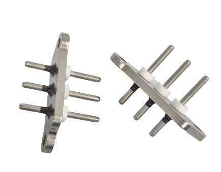 40 mm Stahlnadel für versiegeltes Endgerät des Energiefahrzeugkompressors, isoliert bis 1000MΩ 1000VDC und nickelplattiert 3-5μm