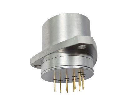 8 Millimeter lange Stahlnadel aus 321 Edelstahl mit vergoldeter Oberfläche für einen 10-Kern-Konnektor.